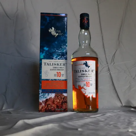 Talisker 10 Year Old bottle